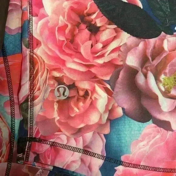 LULULEMON Lightened Up Racerback Singlet Tank in Secret Garden Pink Floral - Picture 9 of 11